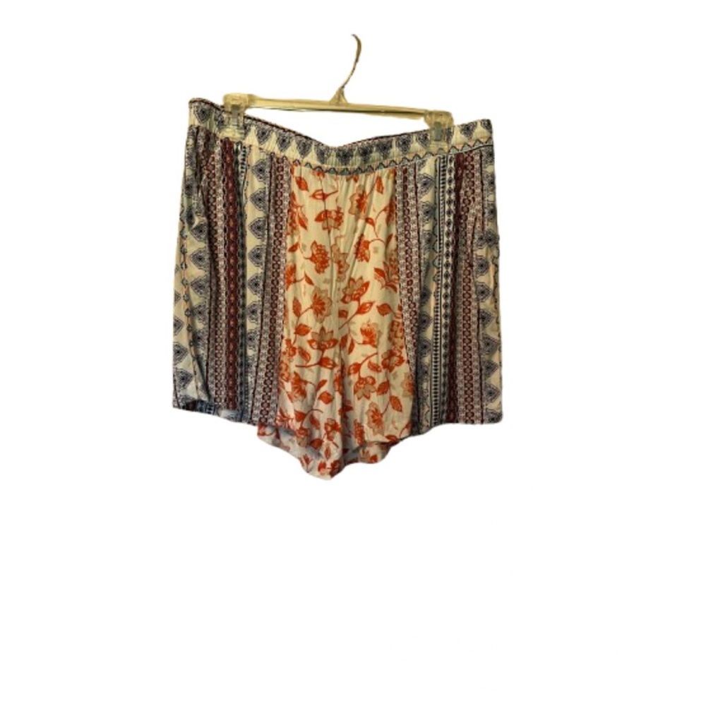 Dept 222 multi shorts size large